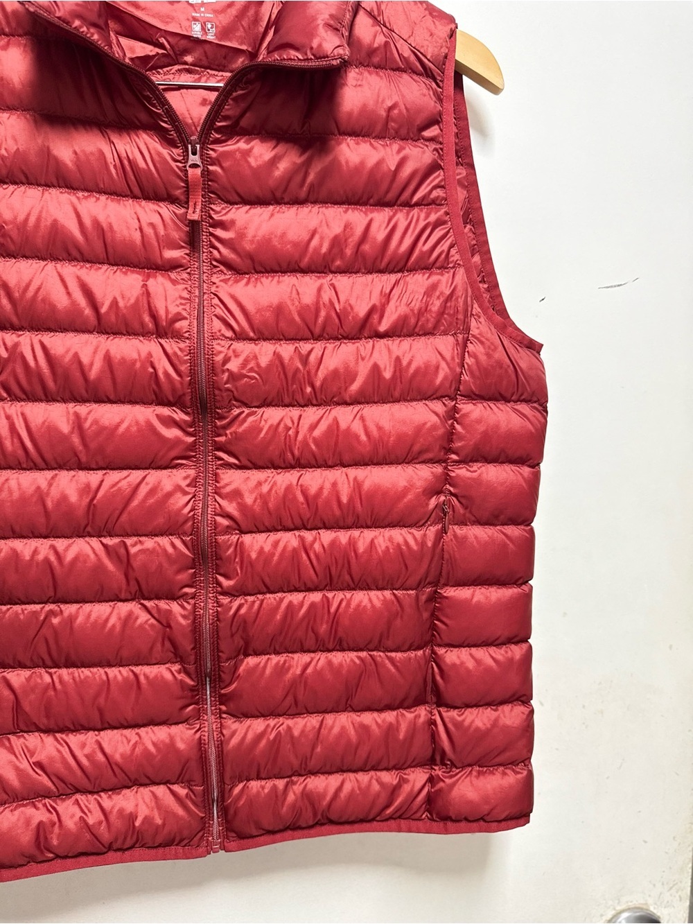 Uniqlo Deep Red Quilted Packable Vest - Picture 2 of 6